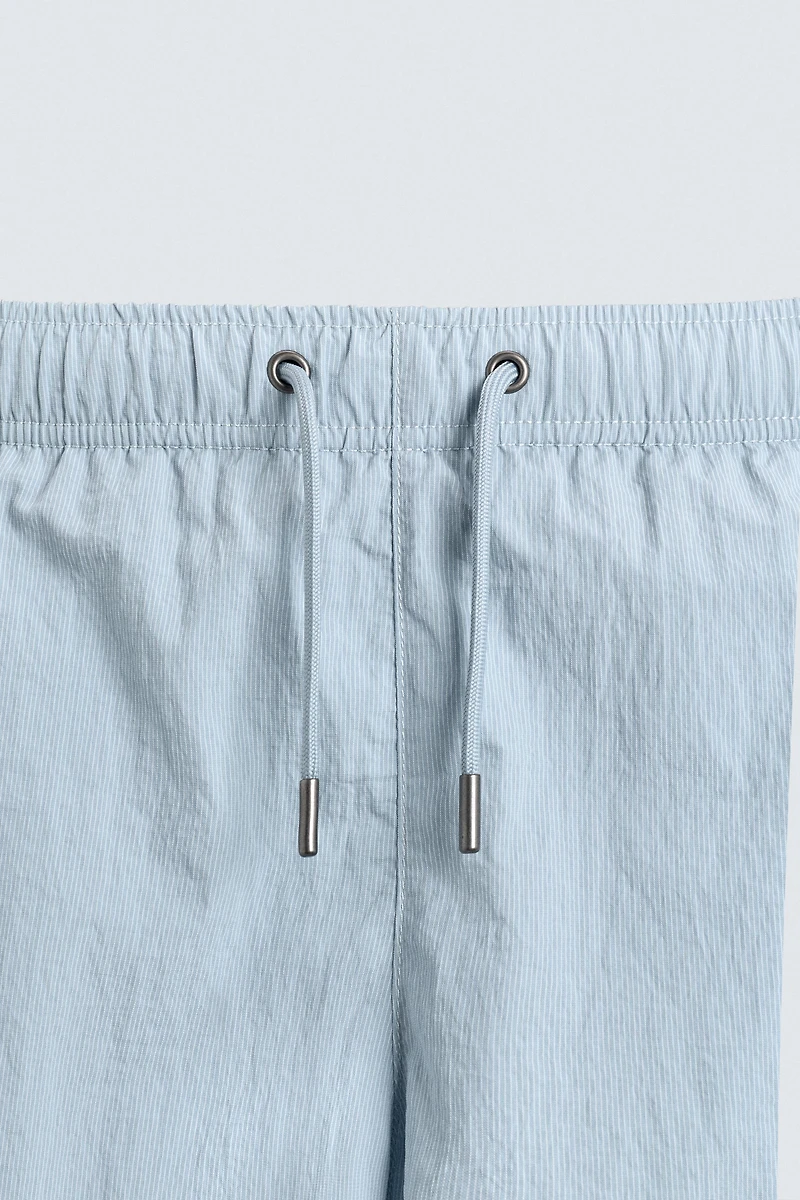 MAILLOT DE BAIN MI-LONG À RAYURES