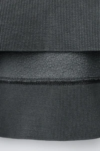 SWEAT À INSCRIPTION EFFET DÉLAVÉ