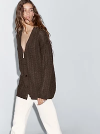 Cardigan en maille tressée de laine mélangée