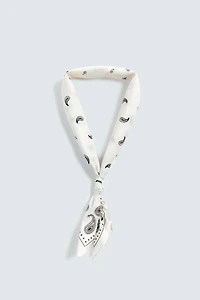 PAISLEY PRINT BANDANA