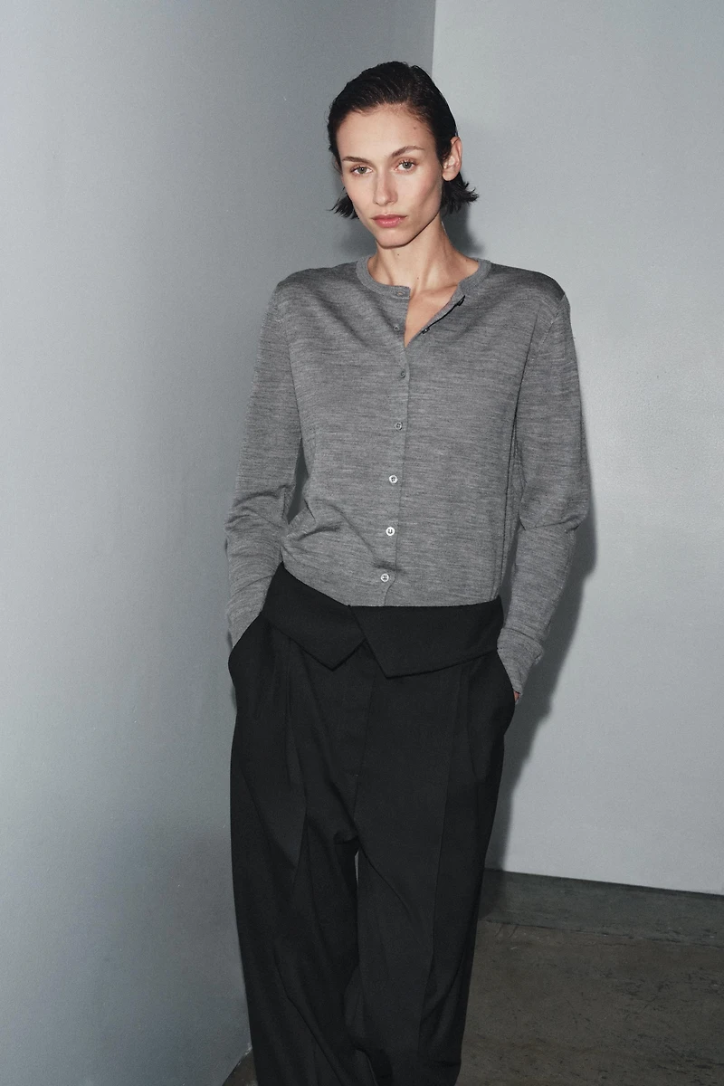 100% WOOL PLAIN KNIT JACKET