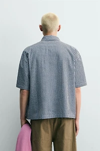 CHEMISE BOXY FIT À CARREAUX ET PIÈCES CONTRASTANTES