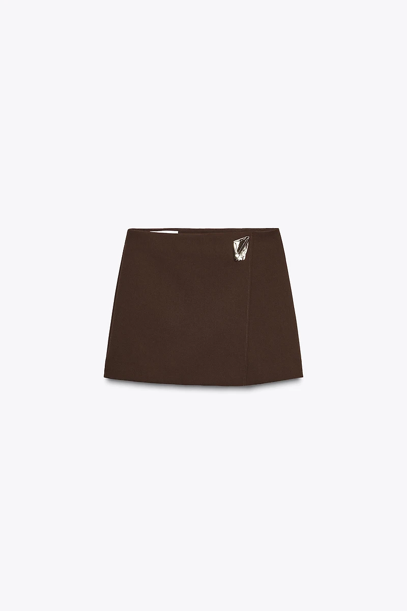 ASYMMETRICAL CULOTTE SKIRT WITH APPLIQUE