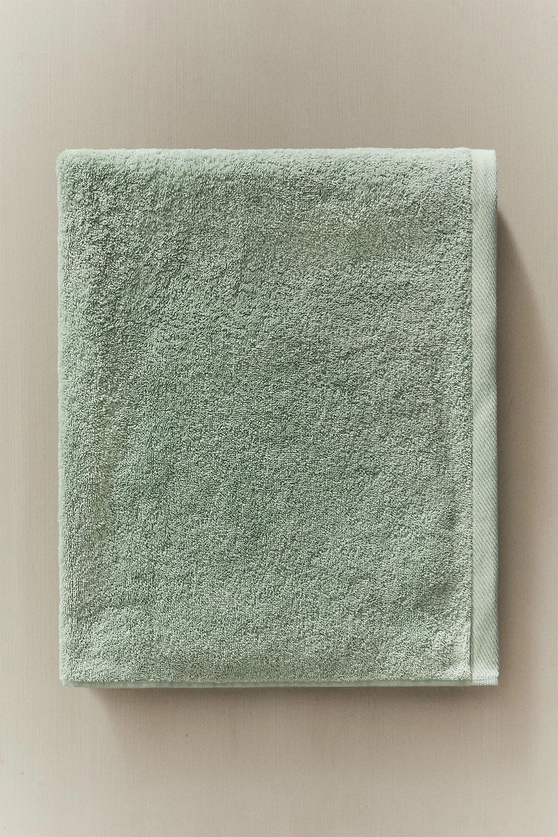PLAIN COTTON TERRYCLOTH BATH TOWEL (500 GXM²)