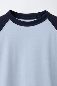 EMBROIDERED TEXT RAGLAN SLEEVE T-SHIRT