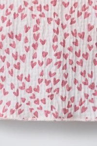 TEXTURED HEART RUFFLE T-SHIRT