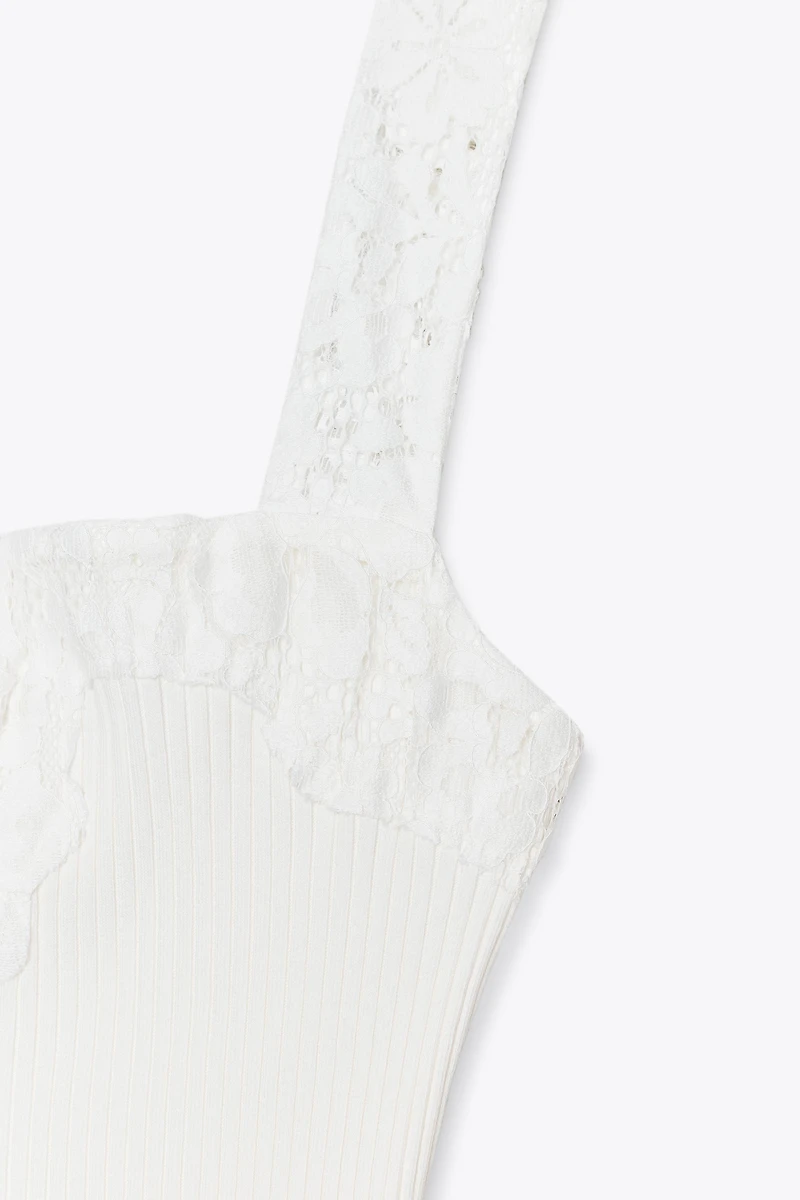 EMBROIDERED RIBBED TOP