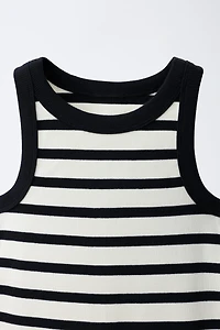 ROBE CÔTELÉE À RAYURES