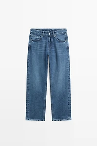 Relaxed fit jeans
