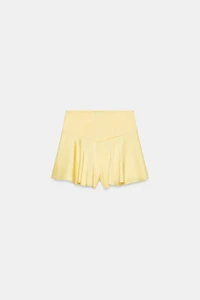 SHORT ÉVASÉ EN SATIN