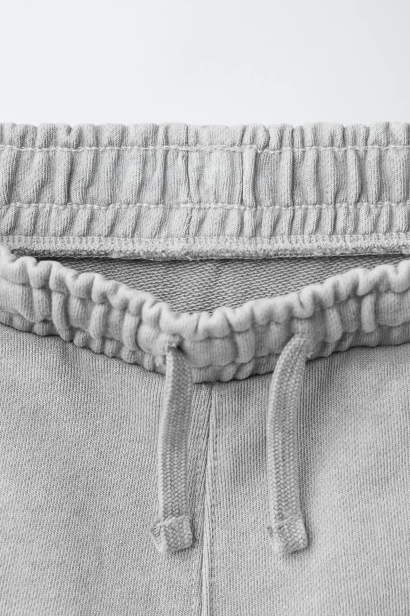BARREL TEXT PLUSH PANTS