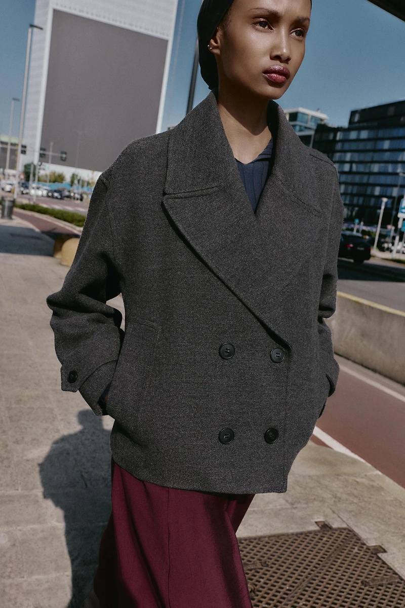 SOFT DOUBLE-BREASTED SHORT COAT