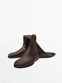 Satin stretch boots