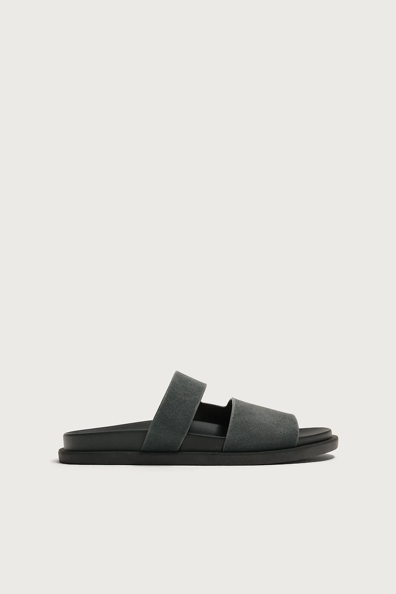 LEATHER STRAP SANDALS