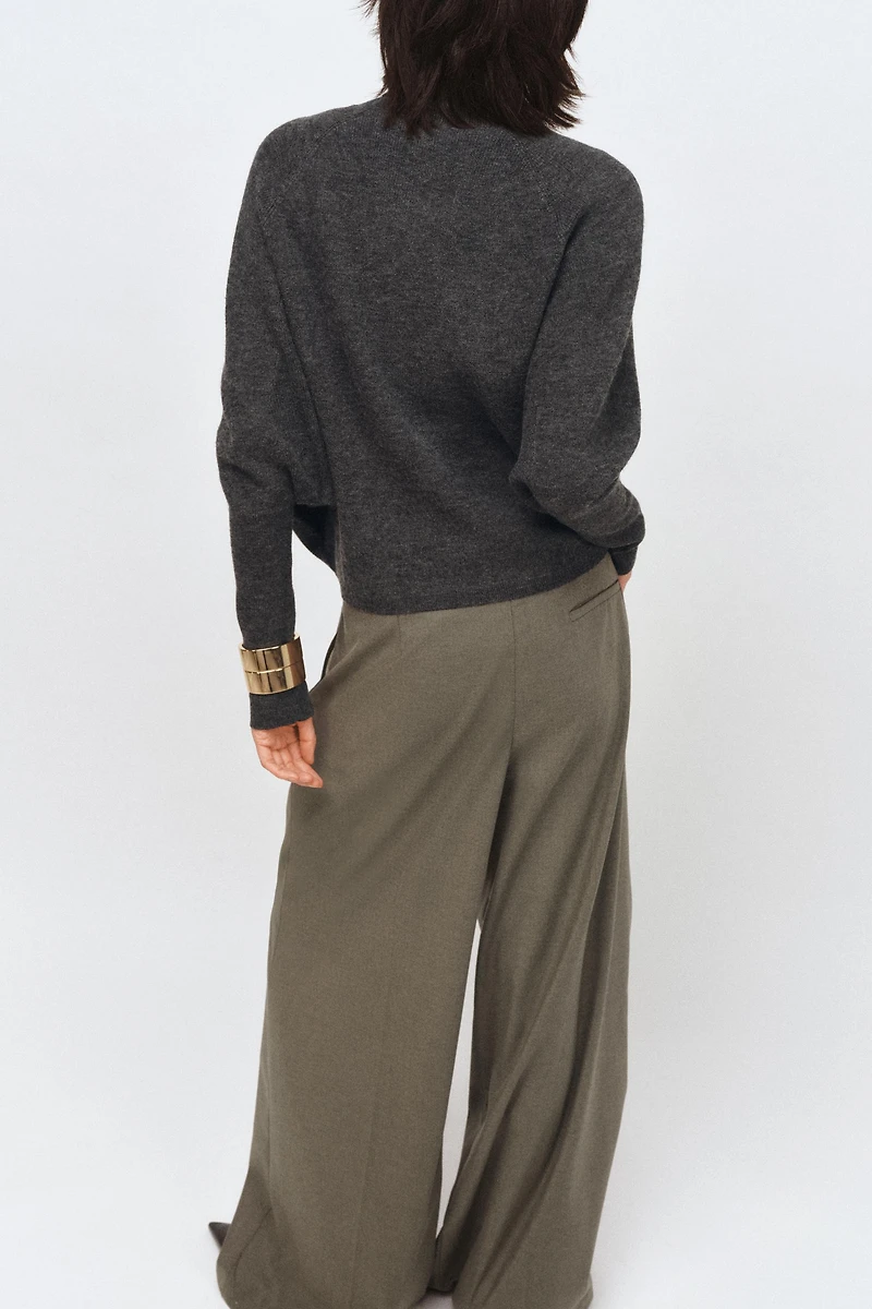 BATWING SLEEVE KNIT JUMPER