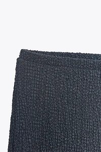 TEXTURED STRAIGHT LEG PANTS