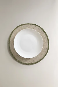 ROUND FIBER PLACEMAT