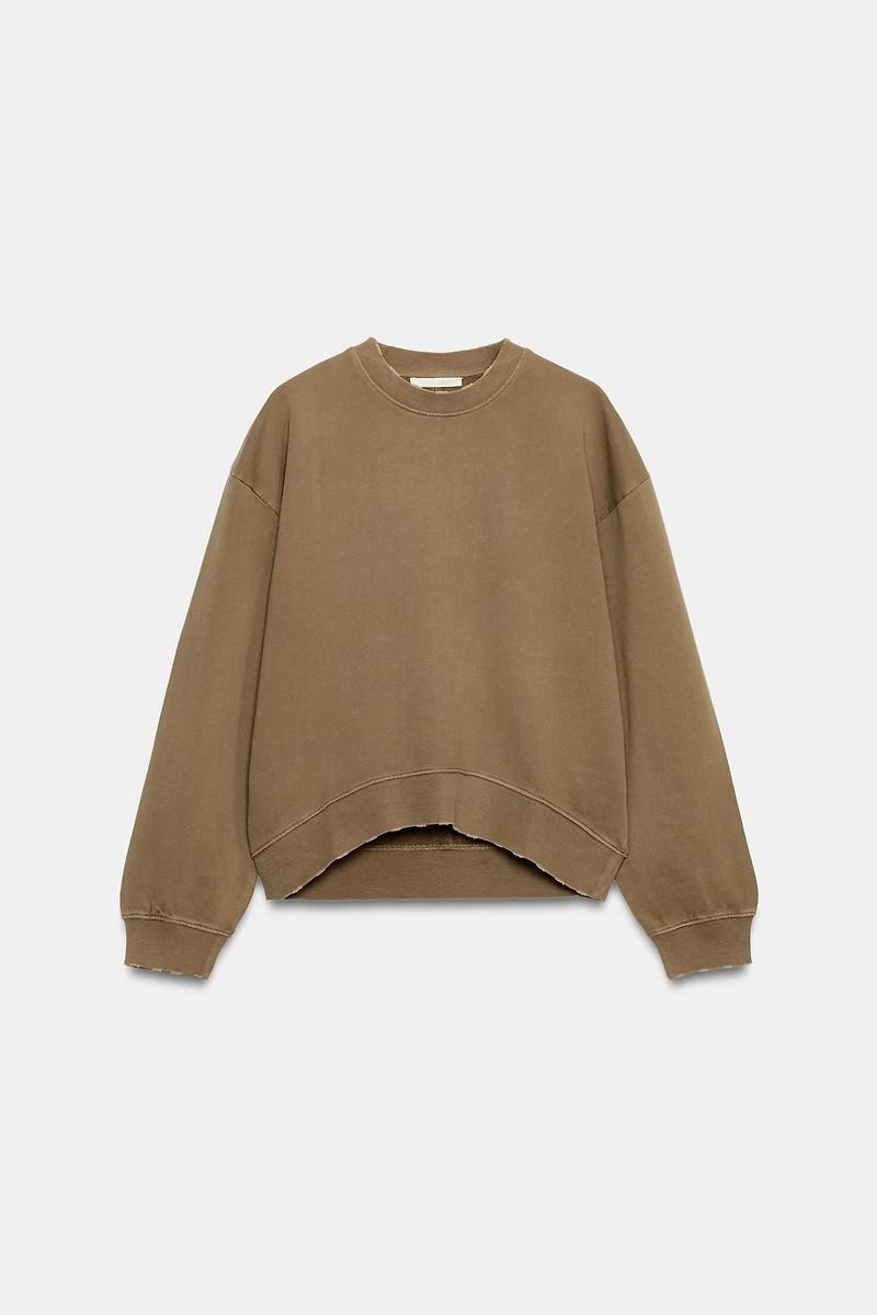 WASHED EFFECT SWEATSHIRT