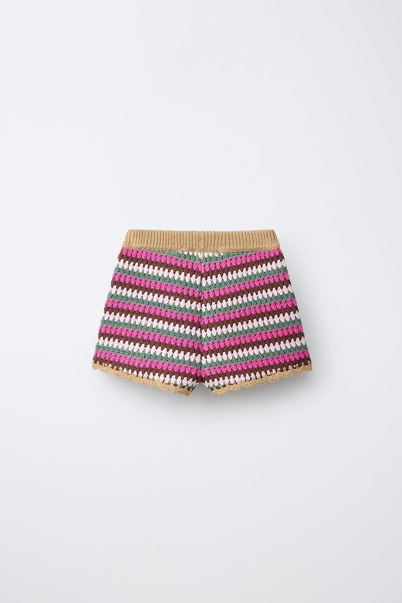 SHORT EN MAILLE CROCHET À RAYURES