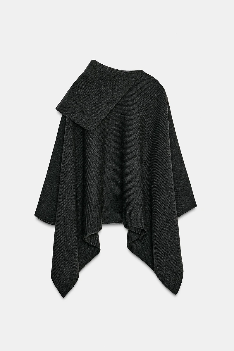 CAPE AVEC LAINE COL ASYMÉTRIQUE