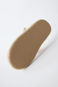 CROCHET EFFECT BALLET FLATS