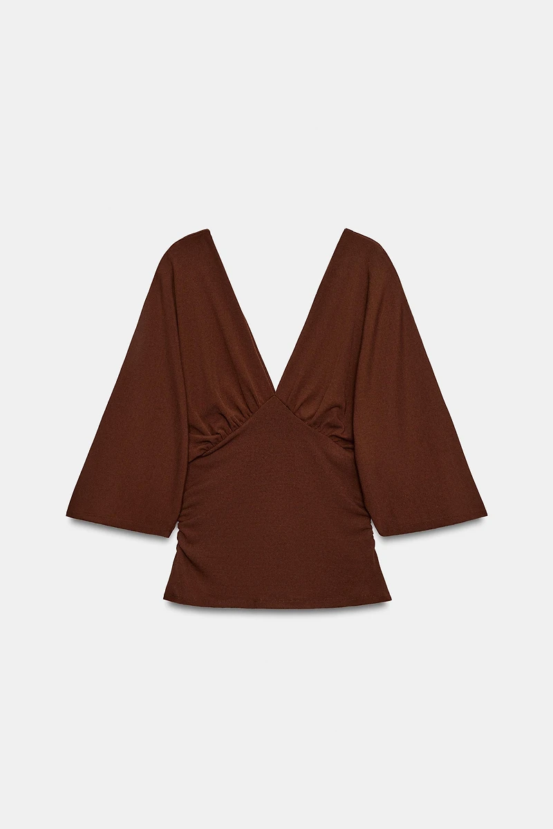 TEXTURED V-NECK TOP