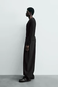 WOOL V-NECK JUMPER LIMITED EDITION