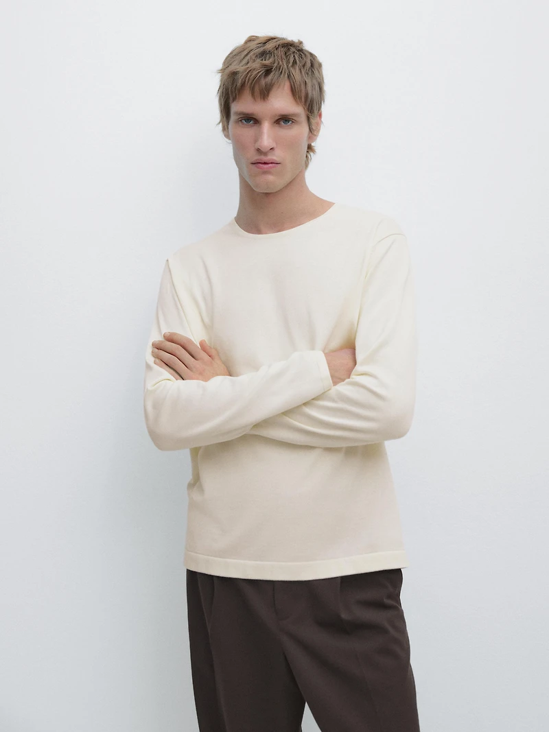 Knit 100% cotton crew neck sweater