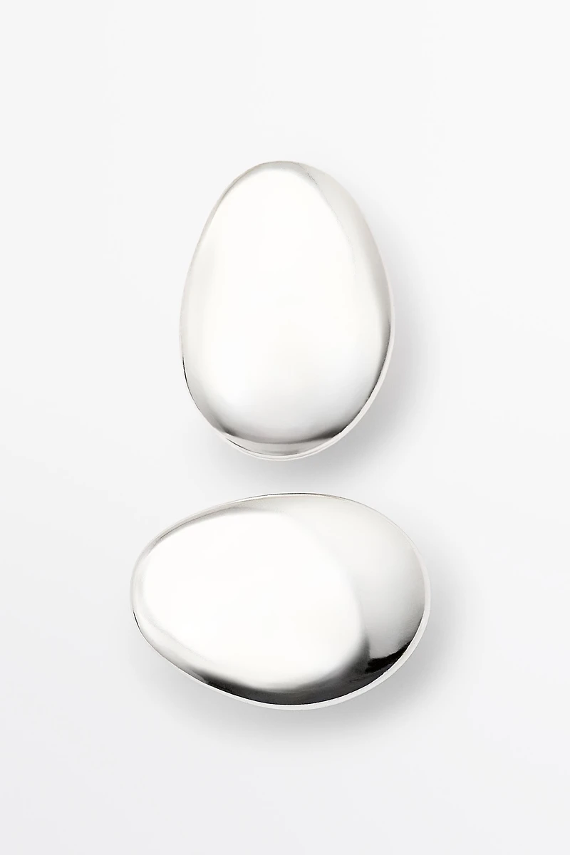Irregular flat earrings