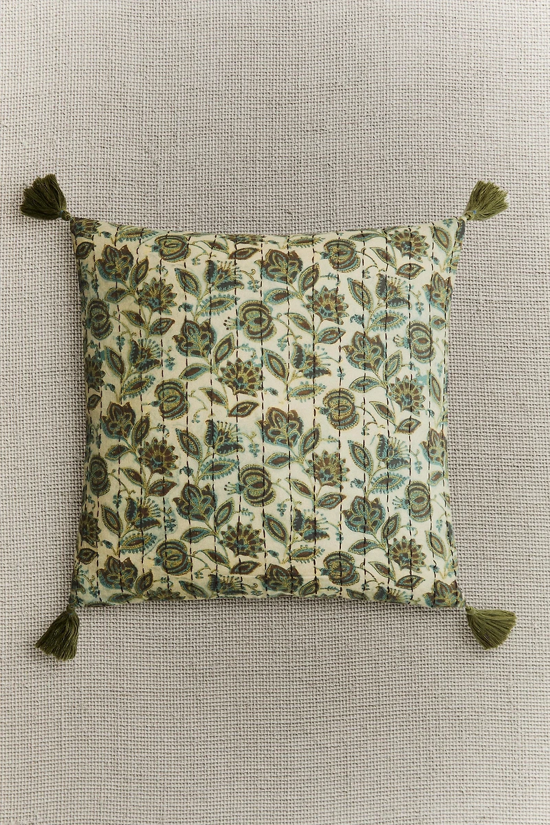 FLORAL THROW PILLOW COVER WITH POMPOMS