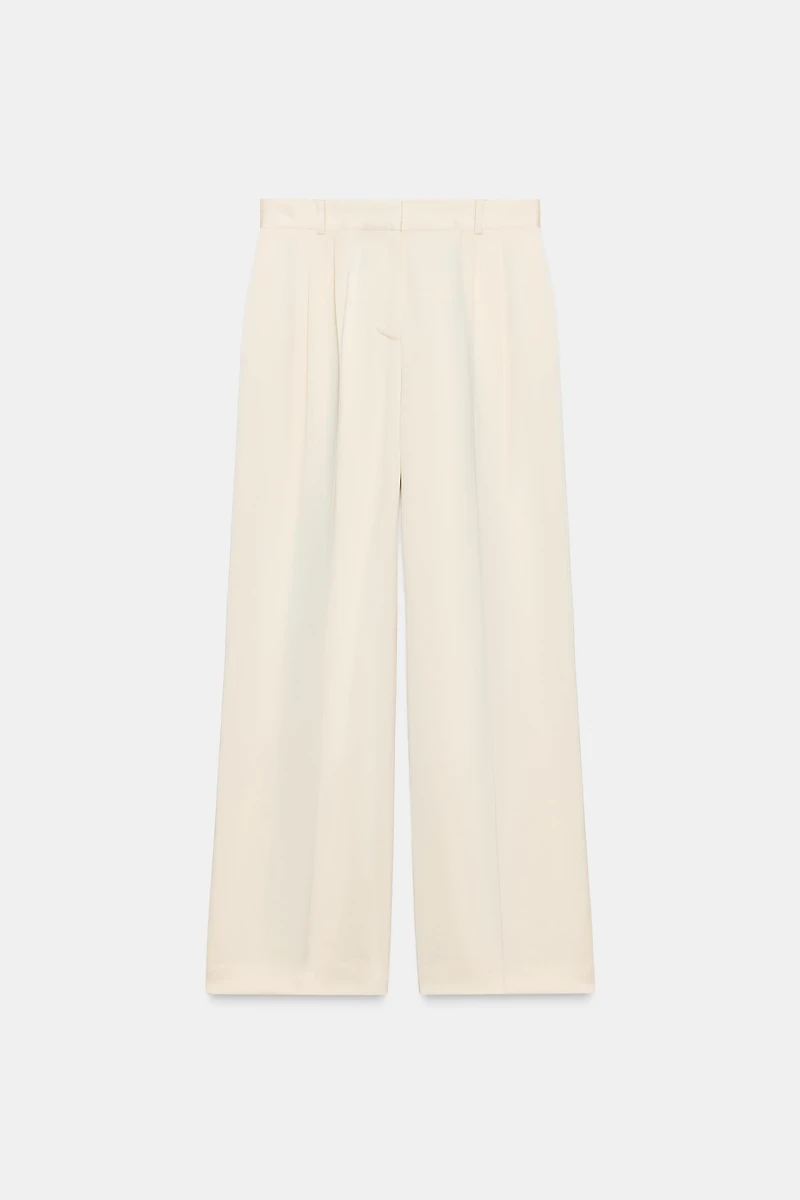 PLEATED STRAIGHT LEG PANTS