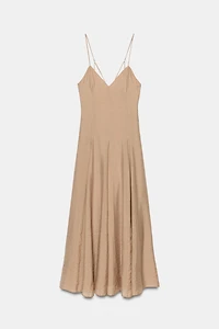 FLOWY STRAPPY MIDI DRESS