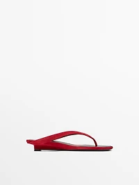 Sandale entre-doigts talon midi