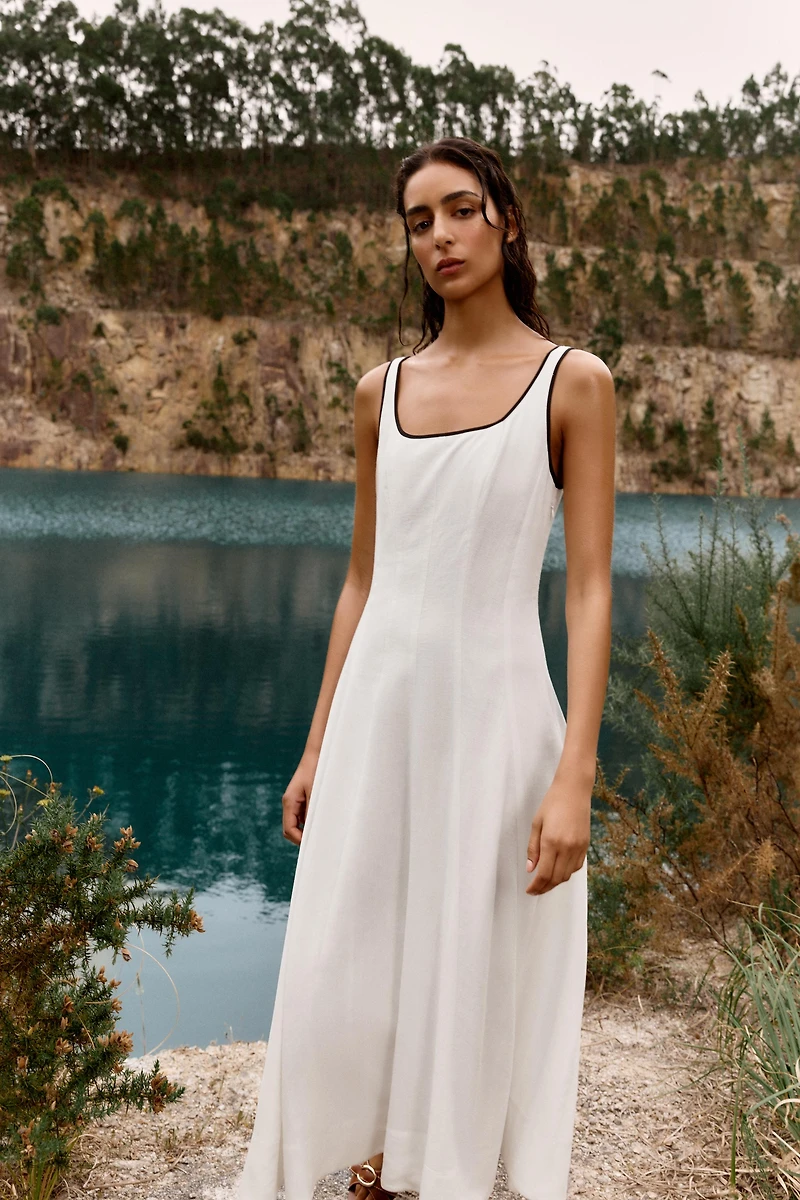 CONTRAST TRIM MIDI DRESS