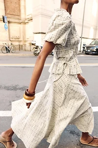 EMBROIDERED PLAID SKIRT WITH BOWS