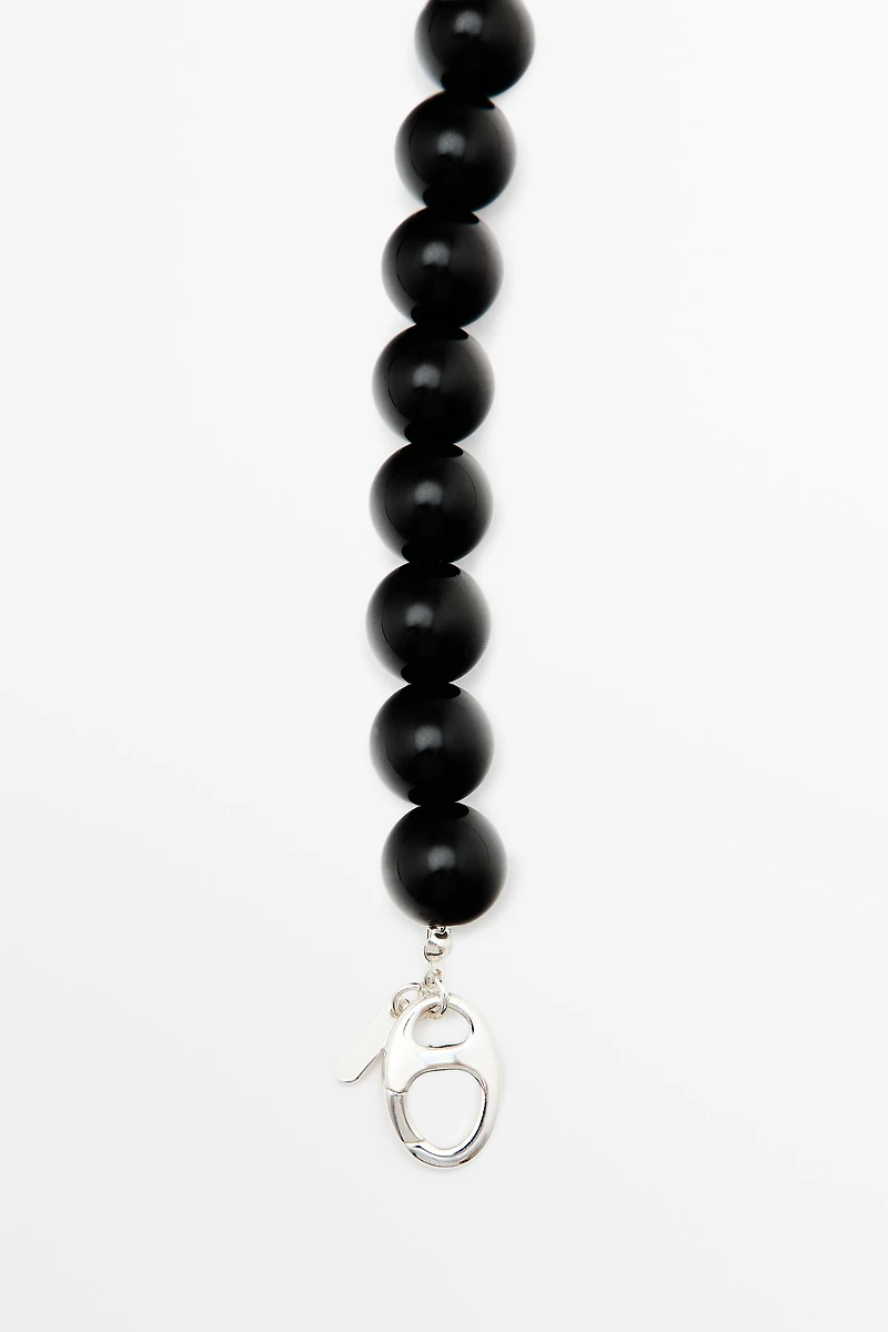 Glass bead necklace