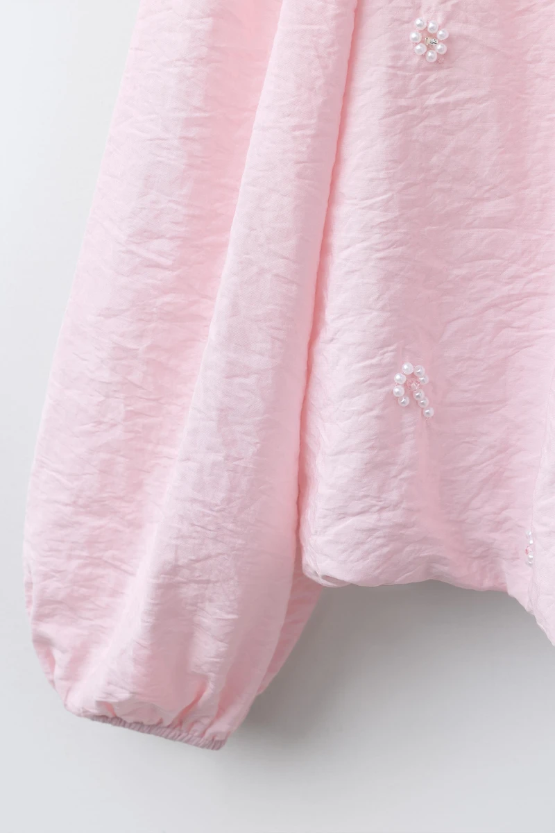 SATIN EFFECT PEARL BLOUSE