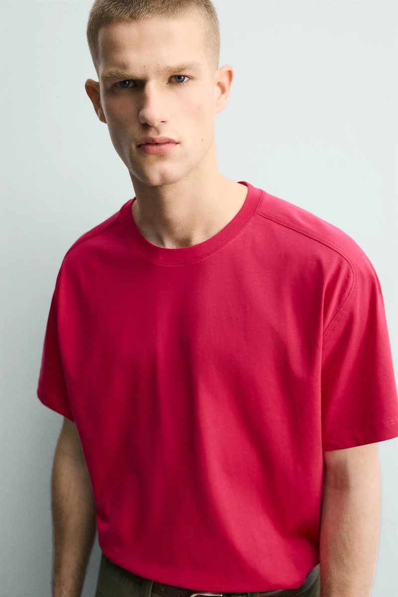 RELAXED FIT SEAM T-SHIRT