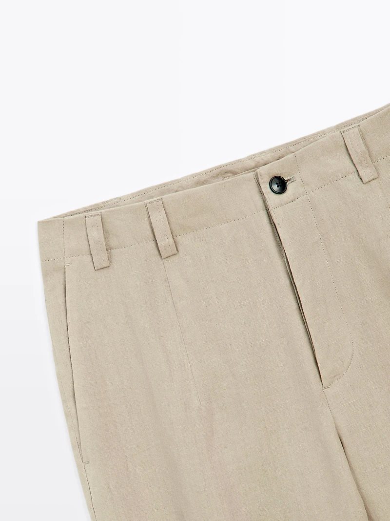 Total look 100% linen trousers