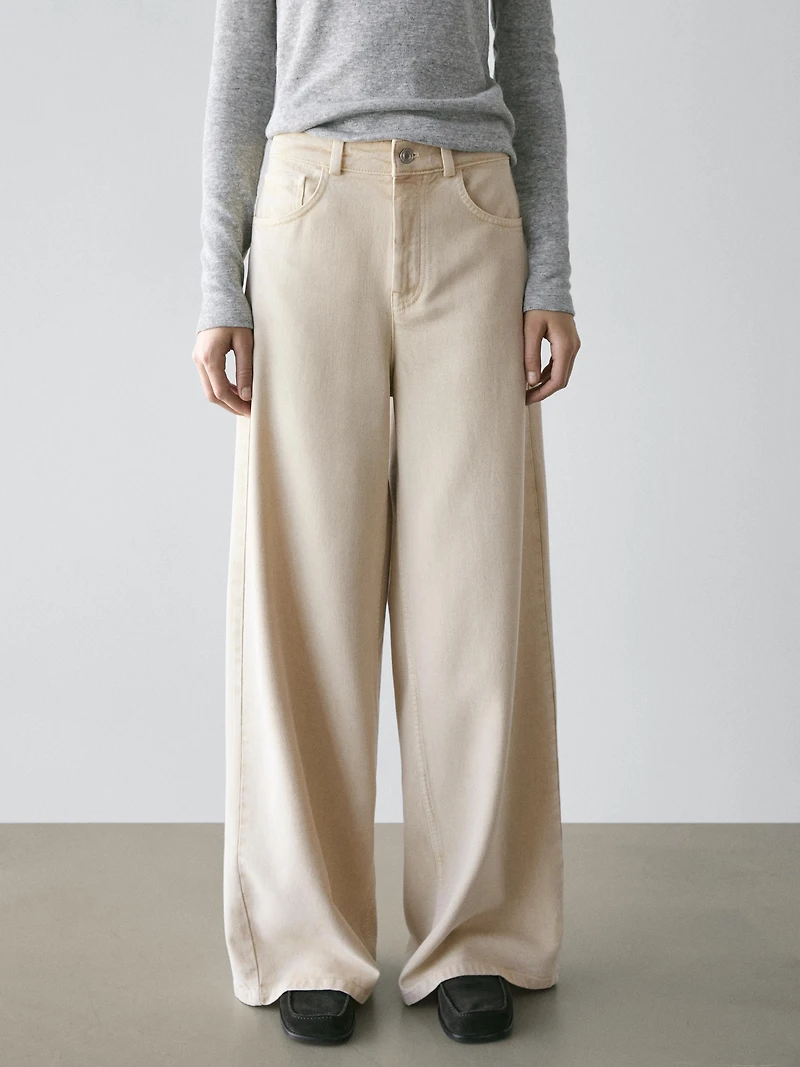 Low-rise wide-leg trousers