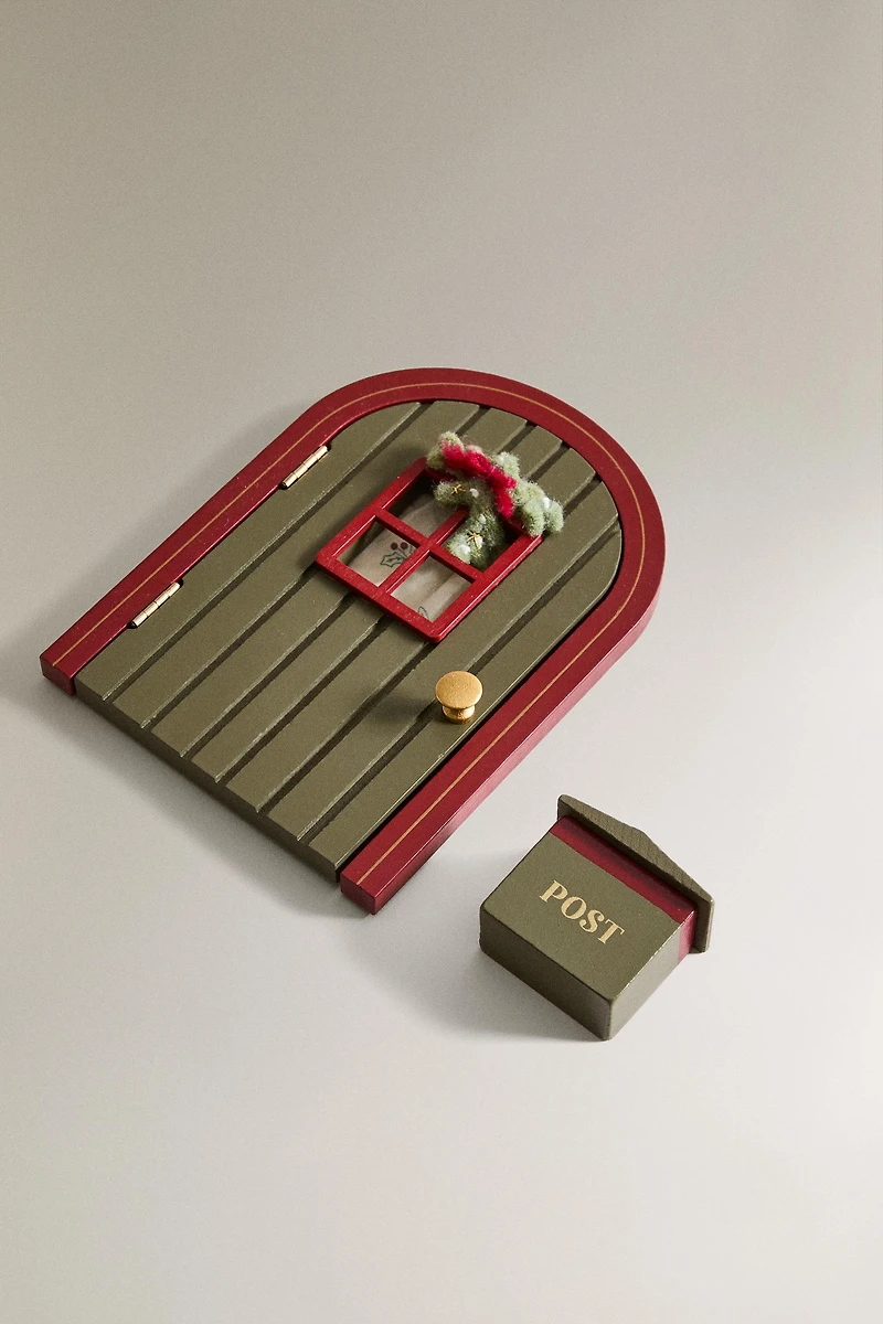 CHILDREN'S MAGIC CHRISTMAS MINI DOOR