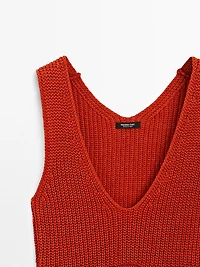 100% cotton top with tie detail