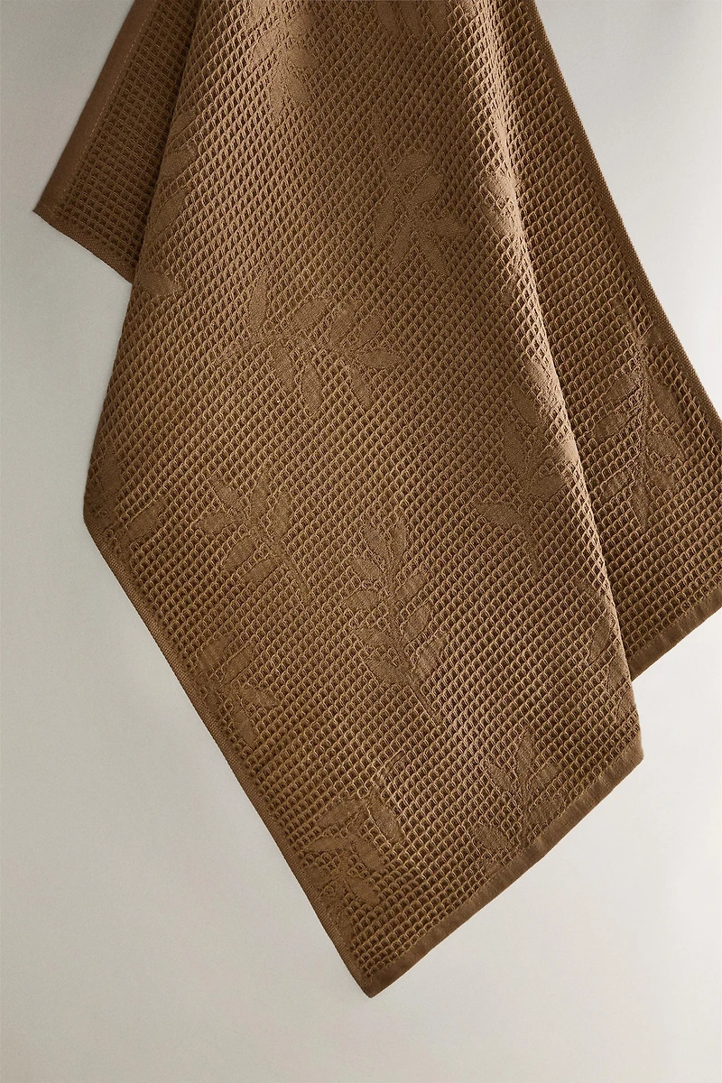WAFFLE-KNIT KITCHEN TOWEL