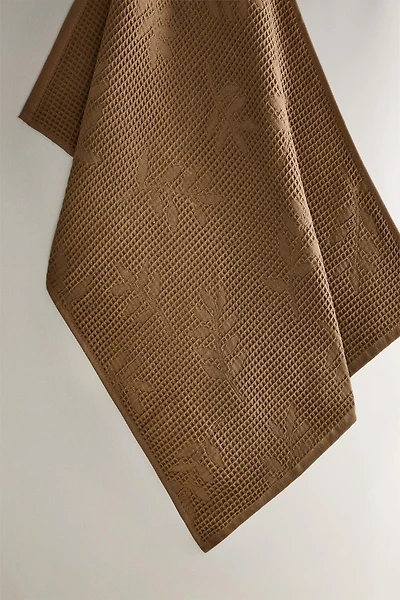 WAFFLE-KNIT KITCHEN TOWEL