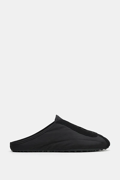 FABRIC COLLAPSIBLE HEEL SNEAKERS