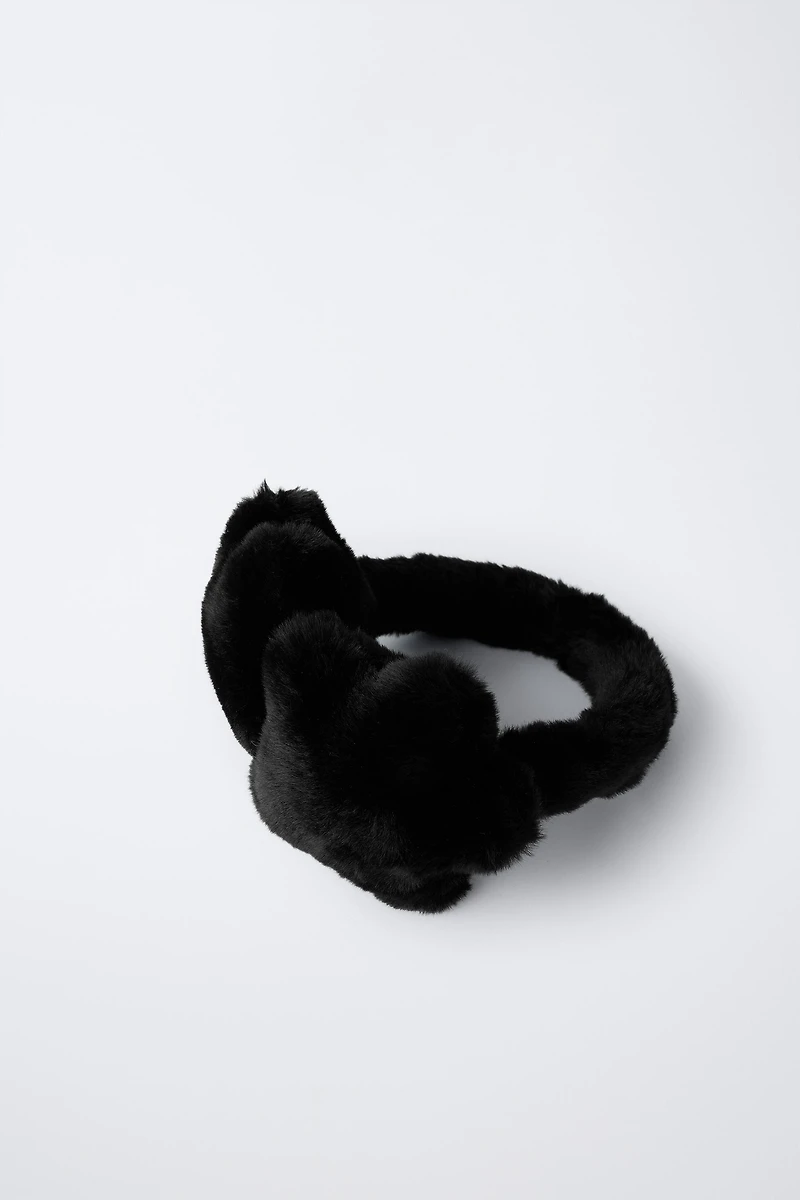 STAR FAUX FUR EARMUFFS