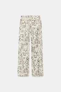 Z1975 HIGH-RISE STRAIGHT LONG LENGTH ANIMAL PRINT JEANS