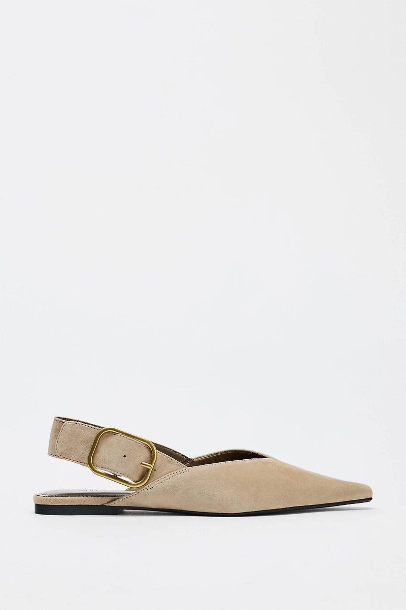 CHAUSSURES À BRIDE ARRIÈRE BOUCLE EN DAIM