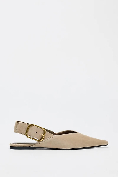 CHAUSSURES À BRIDE ARRIÈRE BOUCLE EN DAIM