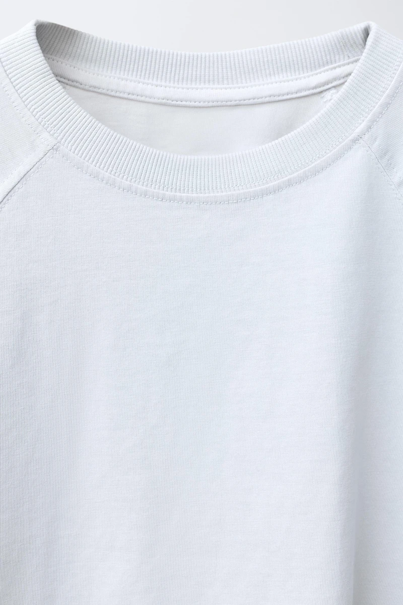 ENSEMBLE T-SHIRT ÉPAIS ET LEGGING FLARE CÔTELÉ EFFET DÉLAVÉ